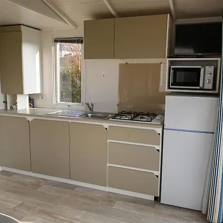 - Eiderlodge 2 בית נופש *